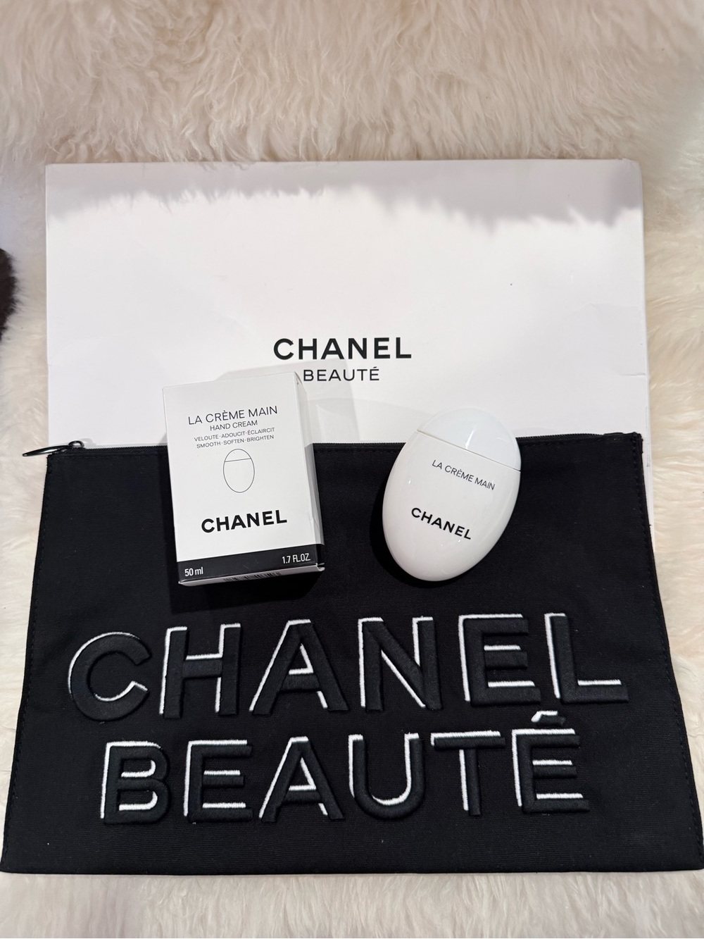 CHANEL White La Crème Main Hand Cream with Black CHANEL Beauté Pouch